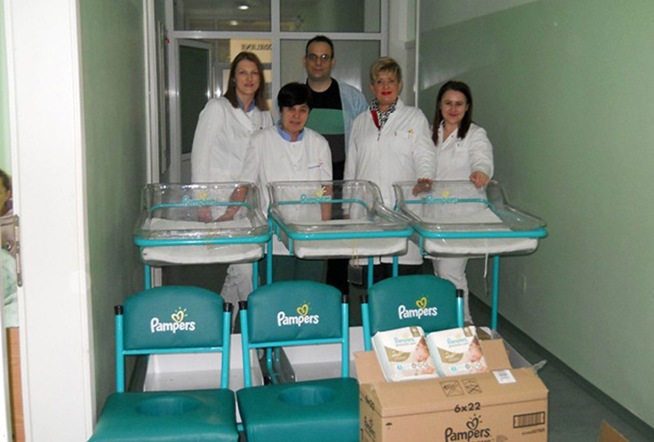 Pampersove donacije stižu u porodilišta širom BiH