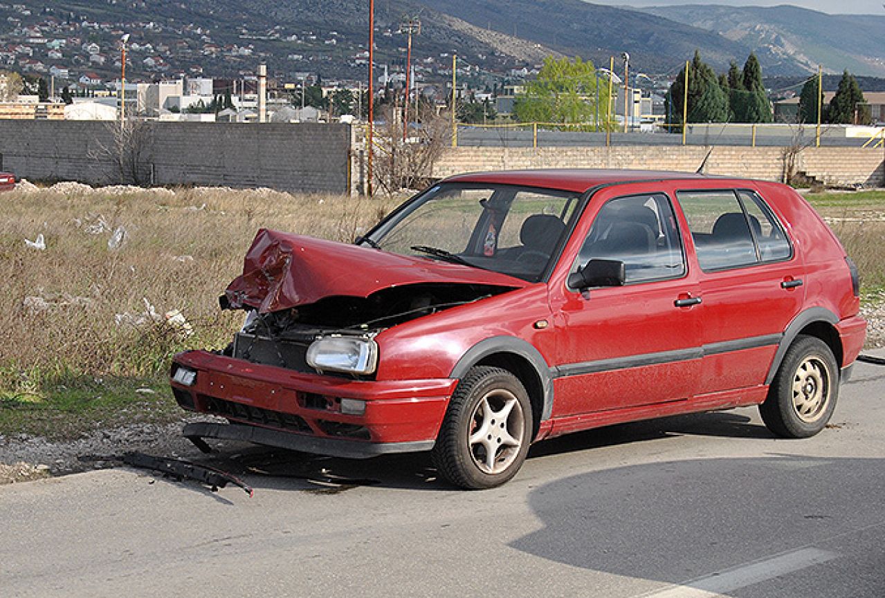 Mostar: Zbog prometne nesreće nastale kilometarske kolone