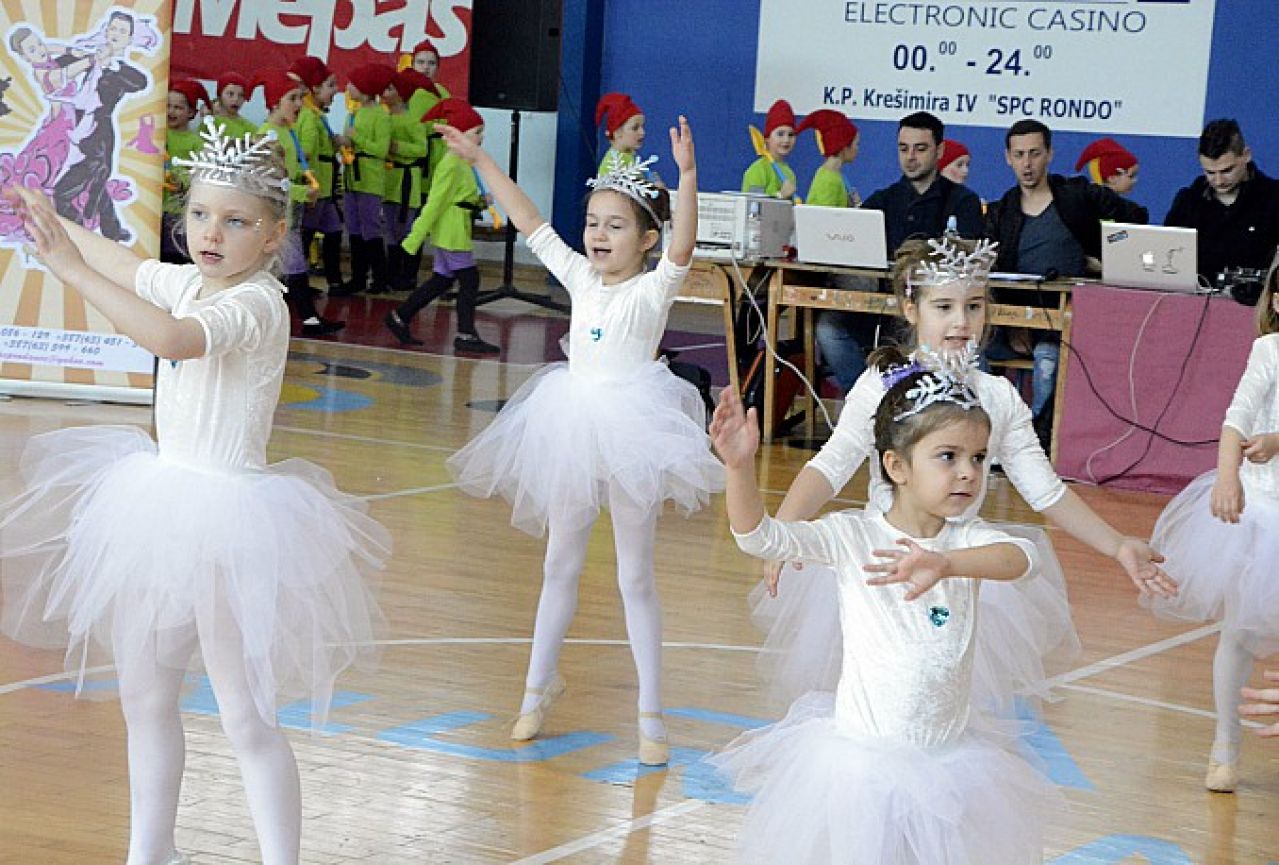 Mostar: Najbolji plesači iz regije na natjecanju u modernim plesovima