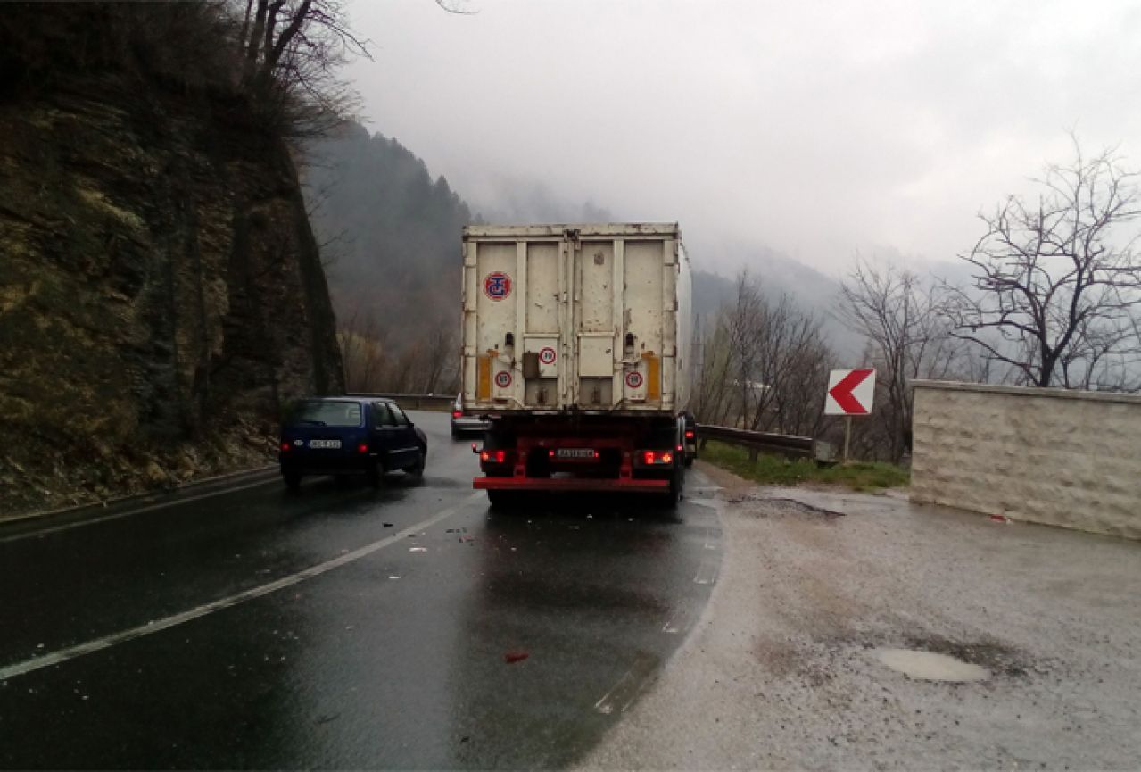 Prometna nesreća na izlazu iz Jablanice