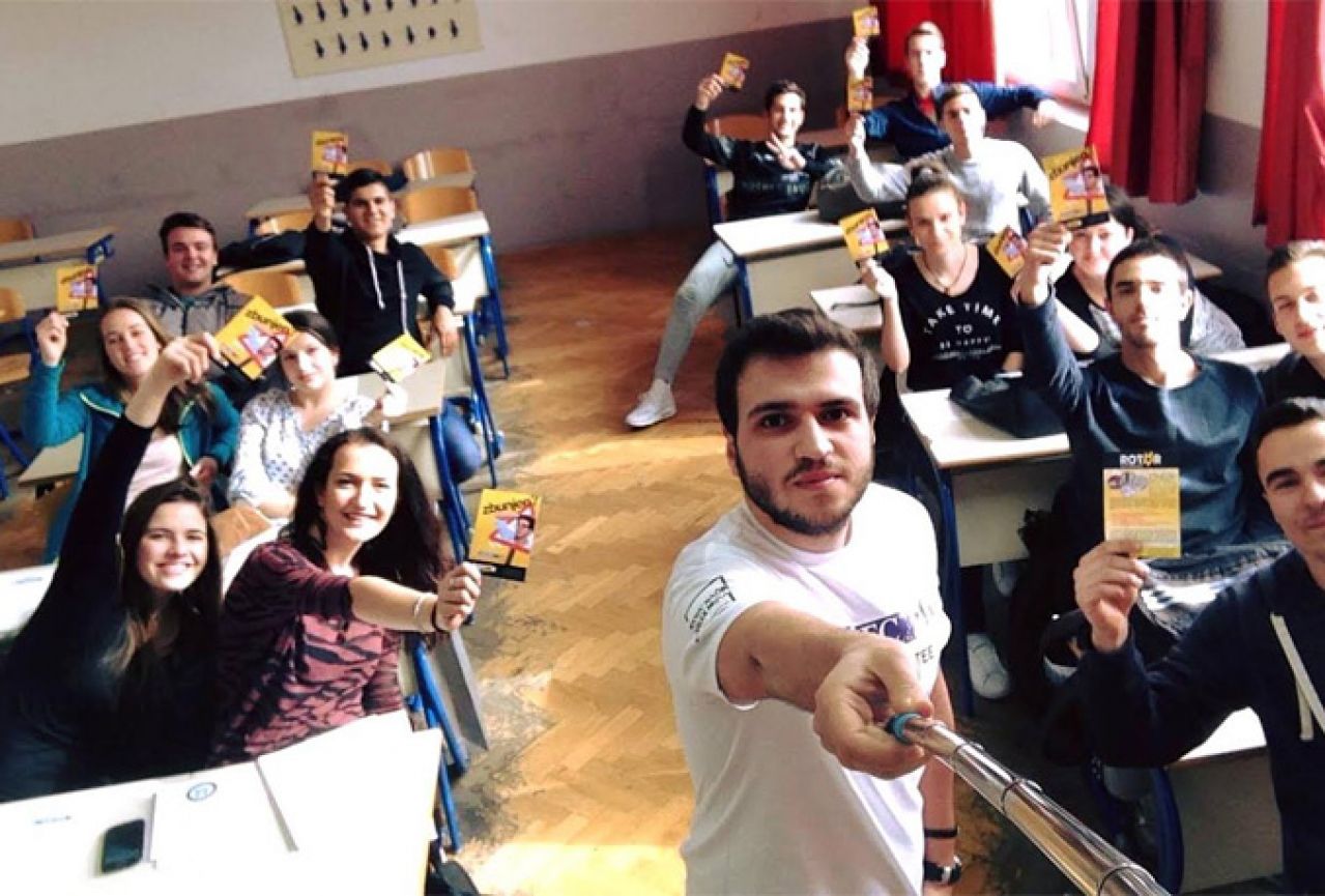 Student iz Turske na praksi u Mostaru: Mladi su zatvoreni, ali spremni pomoći