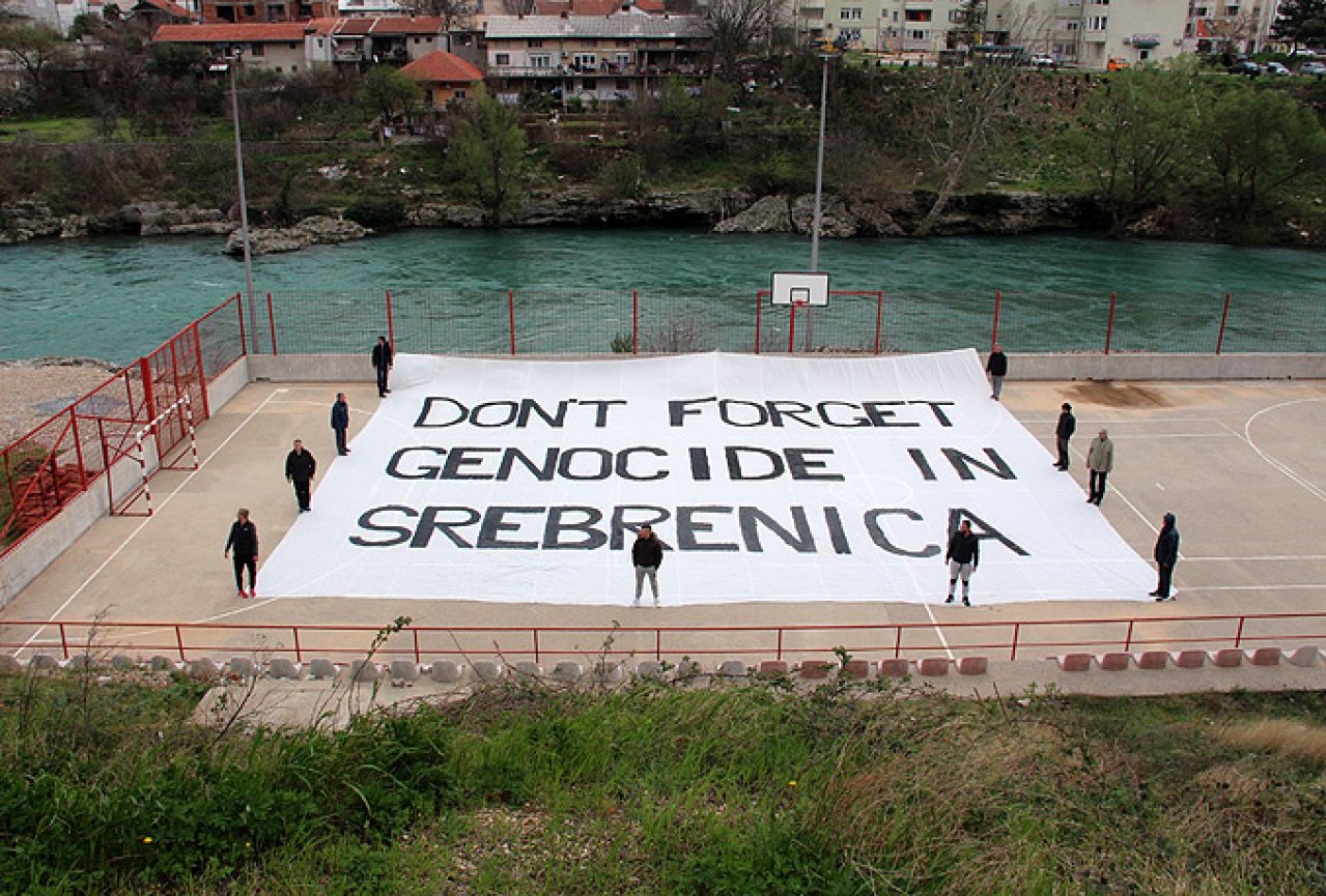 Mostar: 'Sinovi Mahale' dali podršku majkama Srebrenice