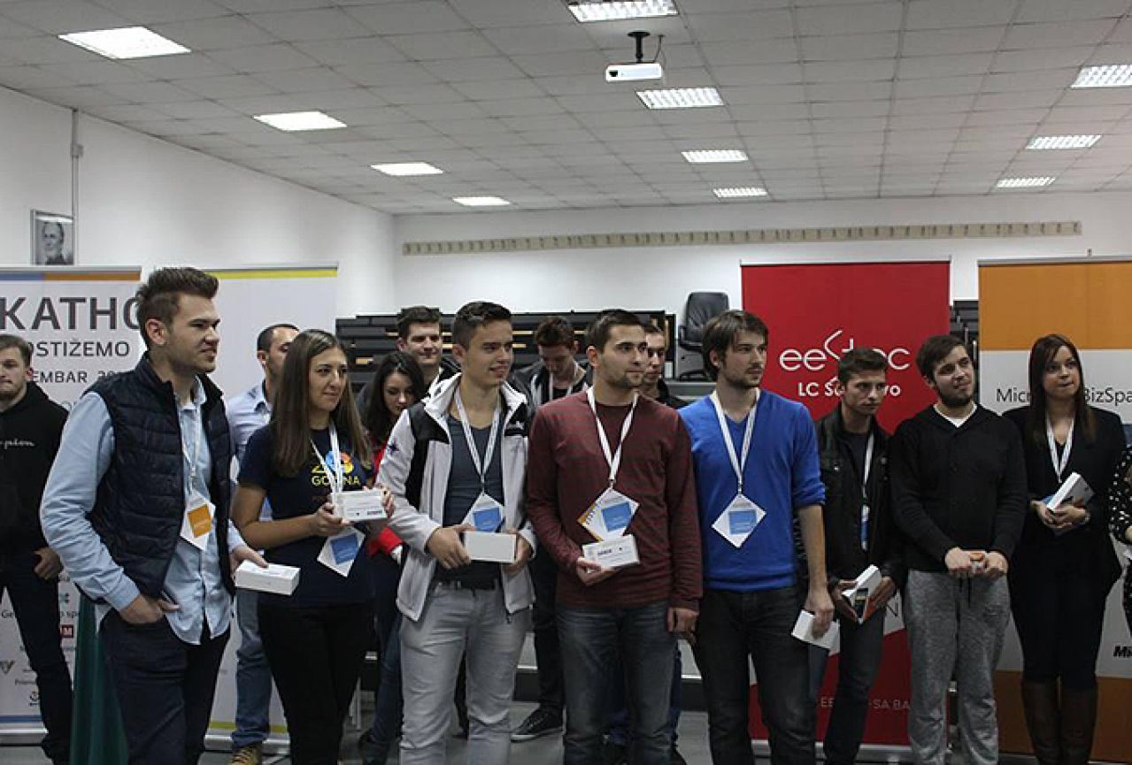 Pobjednički tim 'Hackathona' otputovao u posjet IT kompanijama u vlasništvu KKR-a