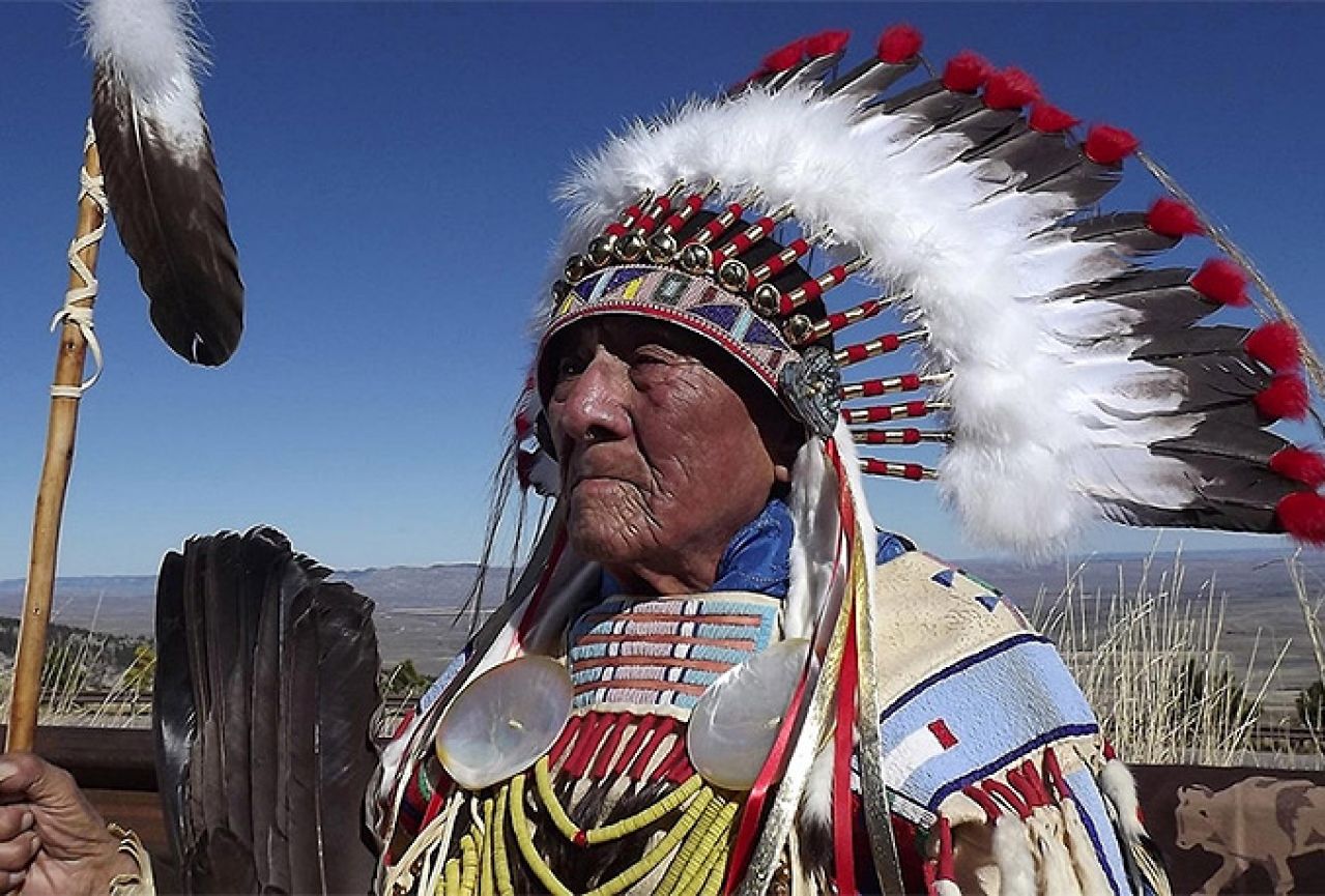 Preminuo posljednji američki indijanski poglavica Crow Joe