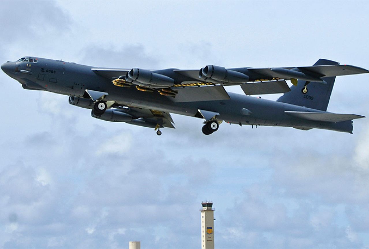 Borba protiv ISIL-a: SAD poslao bombardere B-52 u Katar