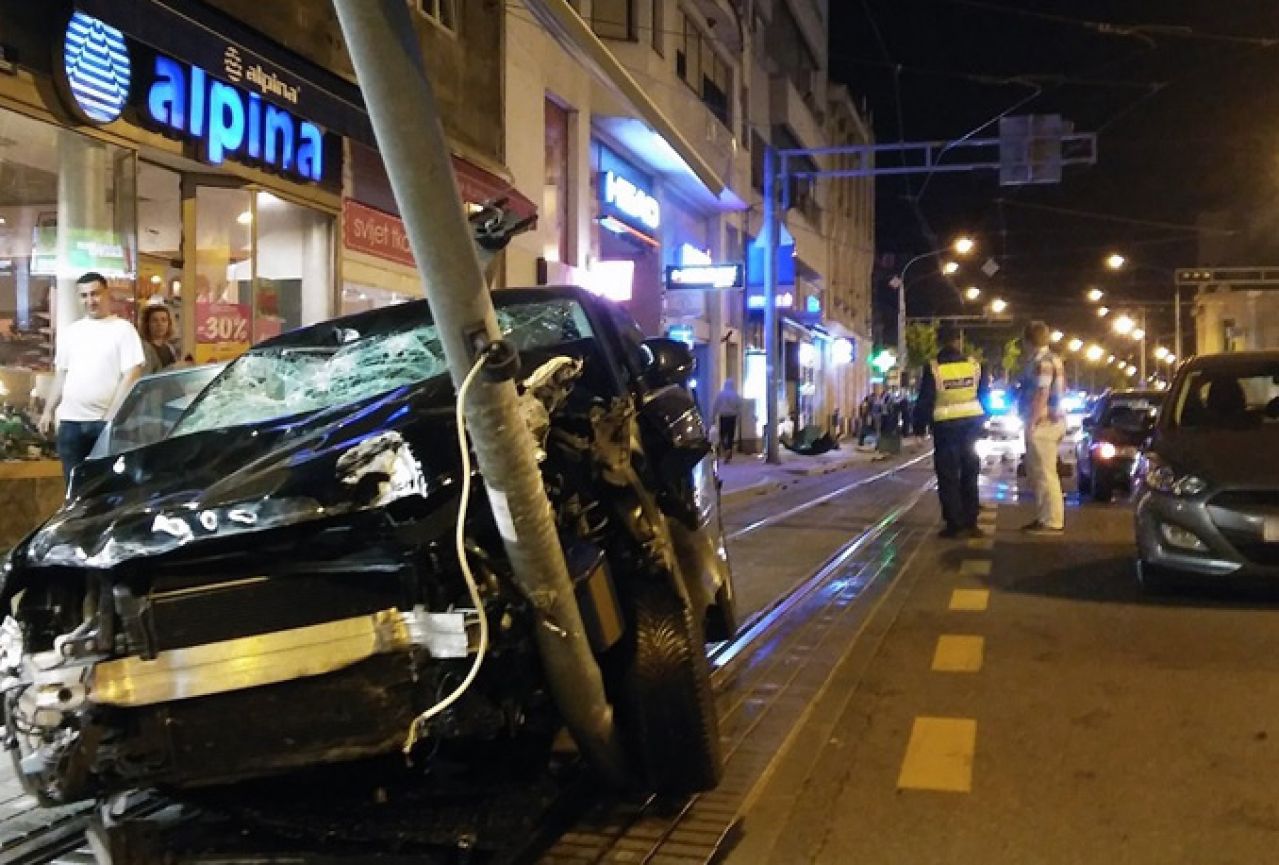 Zagreb: Autom na grupu pješaka, jedna osoba poginula