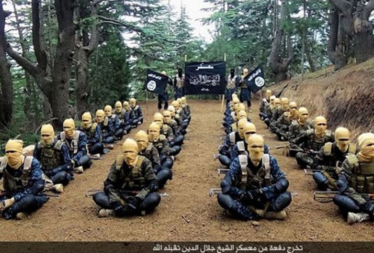 Kakvi ljudi odlaze džihadistima: Amerikanci analiziraju prijave za 'zapošljavanje' u ISIL-u