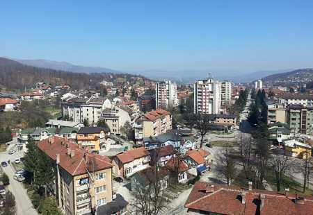 https://storage.bljesak.info/article/155143/450x310/travnikgrad.jpg