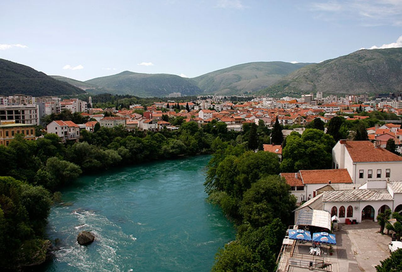 Dom naroda usvojio rezoluciju o Mostaru