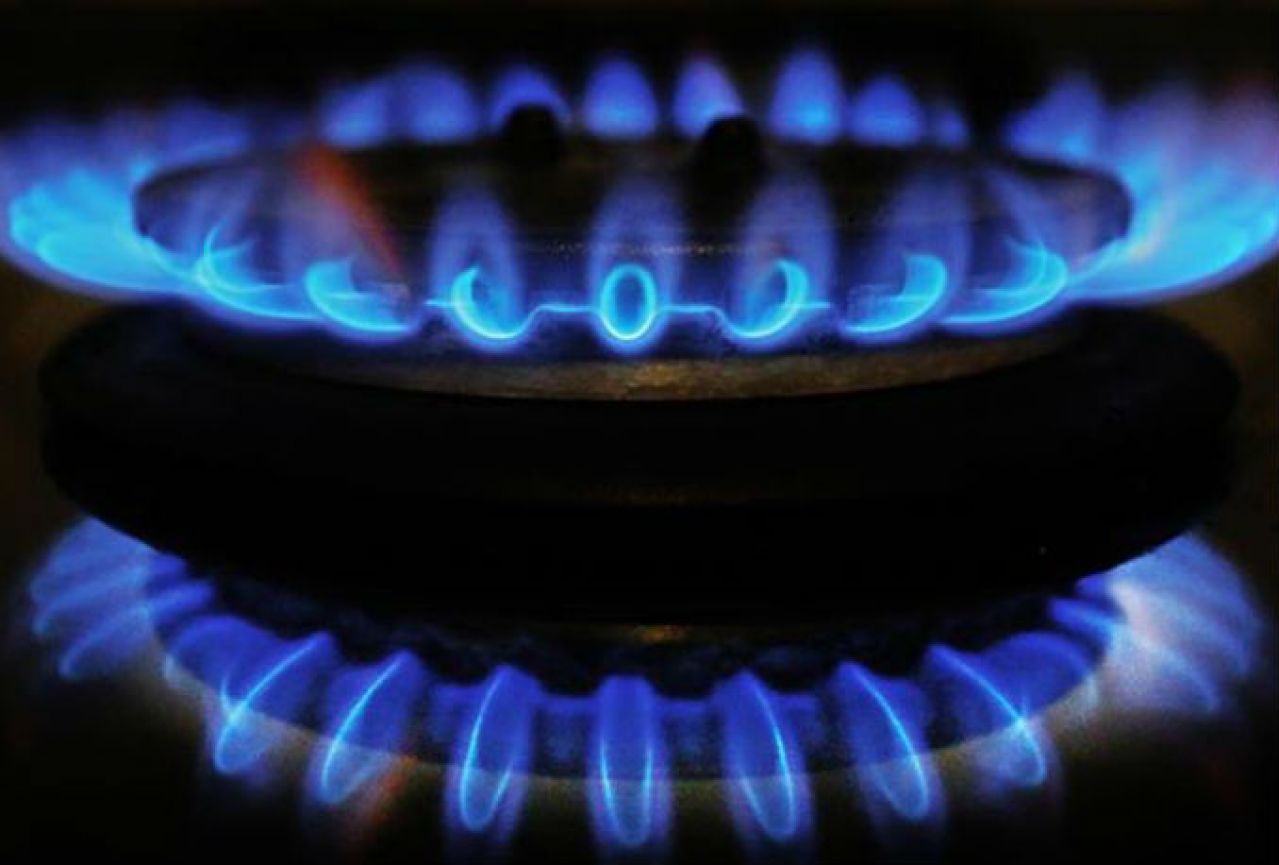Snižene cijene plina, ministar Džindić najavio novo pojeftinjenje