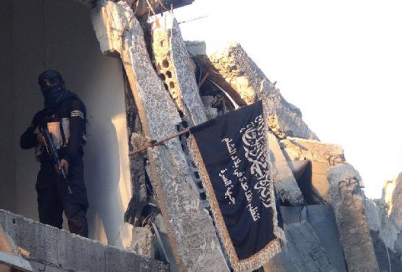 Borci Islamske države porazili džihadiste iz al-Qaide u južnom Damasku