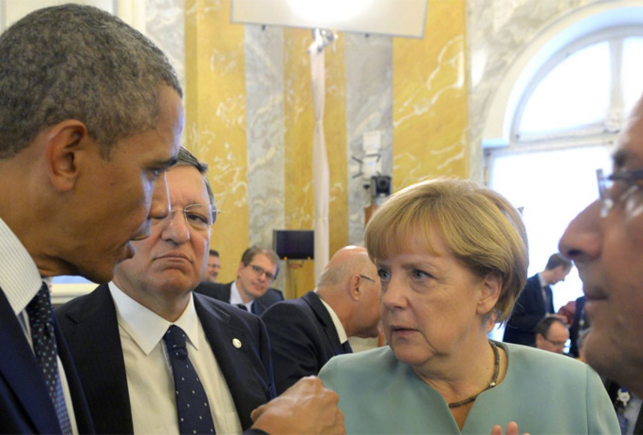 Obama: Angela Merkel je na pravoj strani povijesti