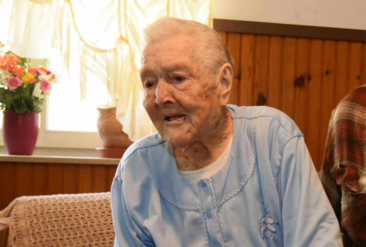 'Superbaka' iz Hrvatske: Sa 107 godina, tajna je u rakiji i pršutu