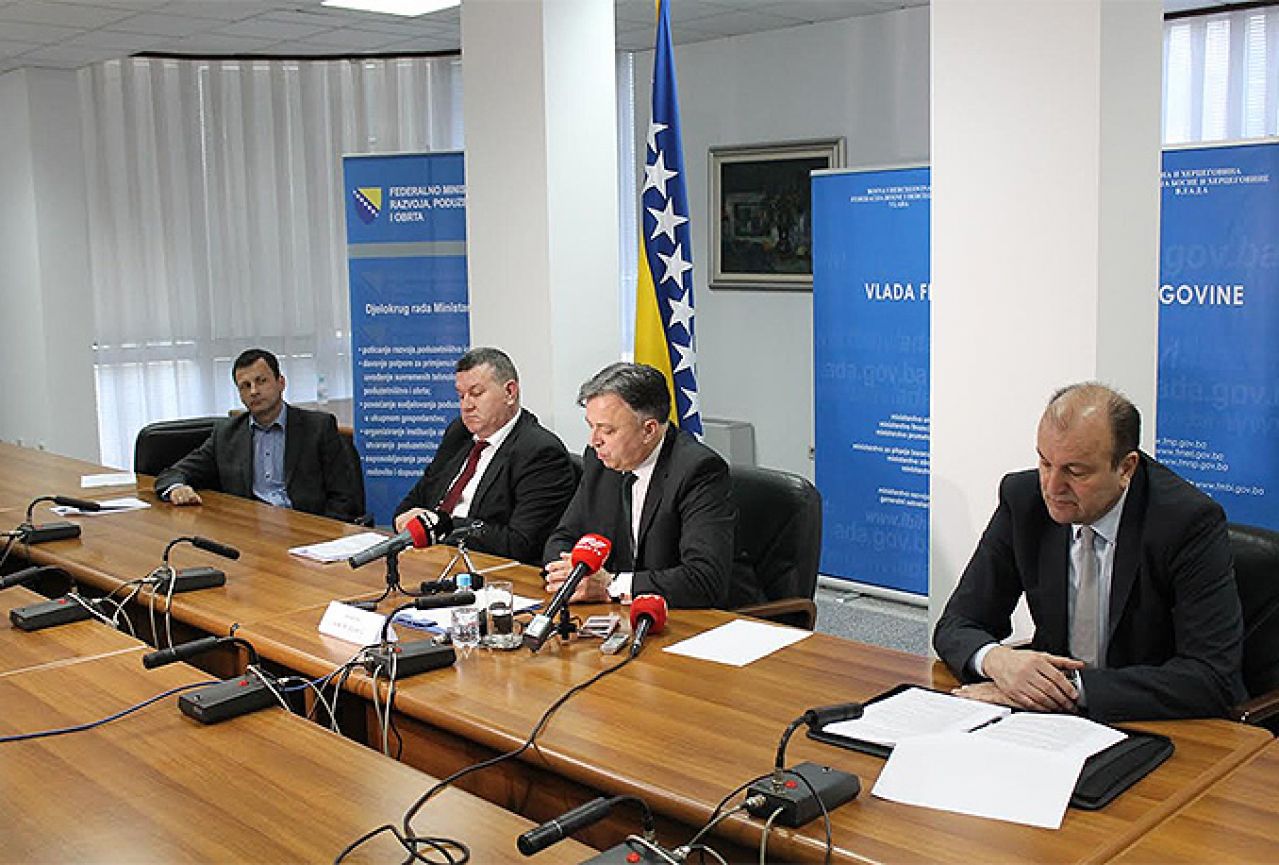 Ministar Zukić: Podržavamo projekte koji otvaraju nova radna mjesta