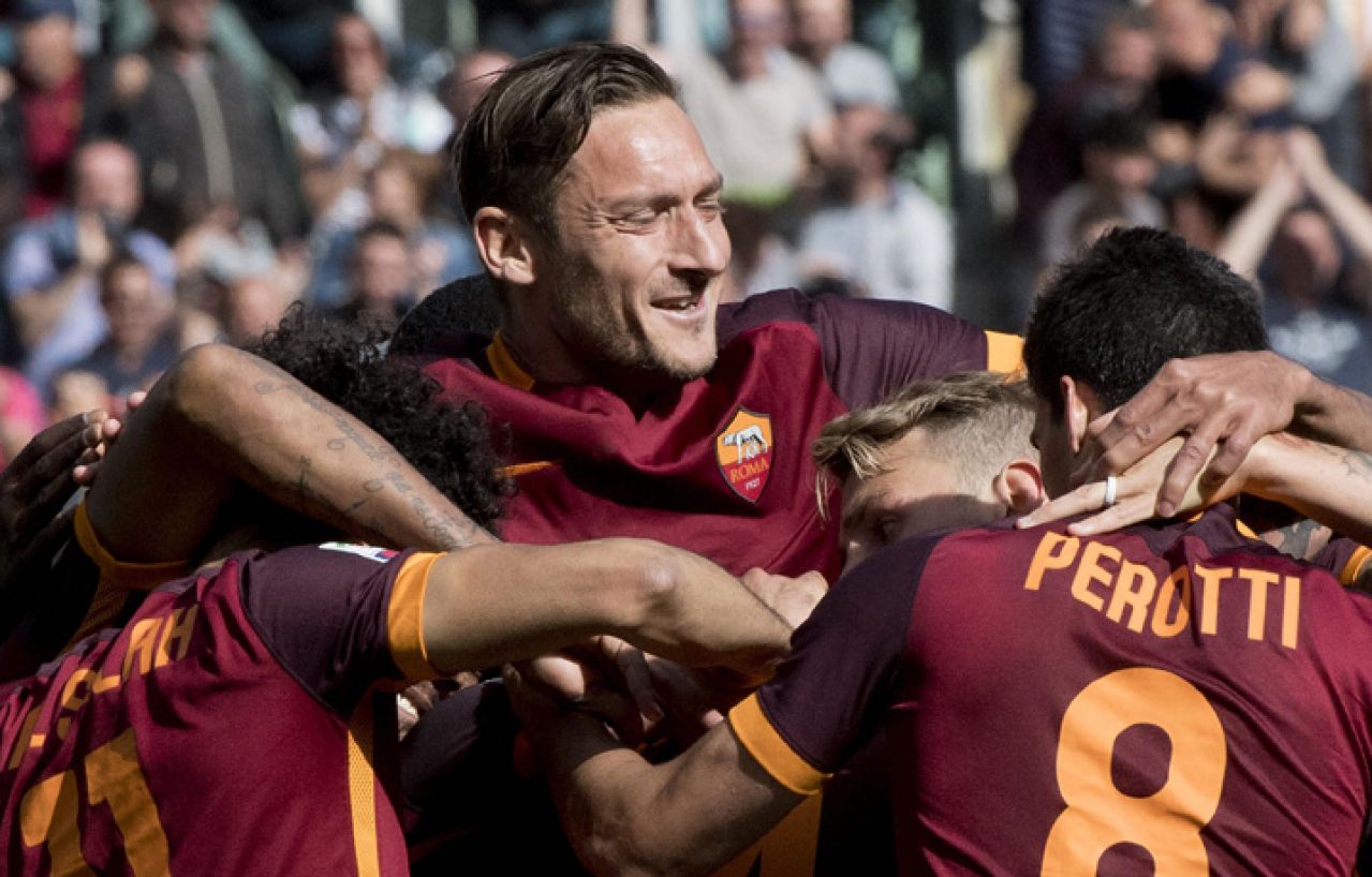 Neuništivi Totti vodi Romu u Ligu prvaka