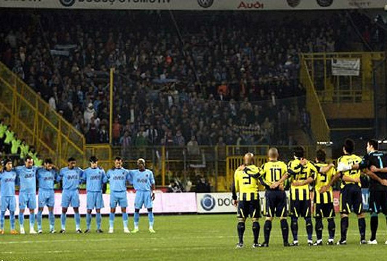 Zbog ulaska navijača u teren i nereda Trabzonsporu pola milijuna eura kazne