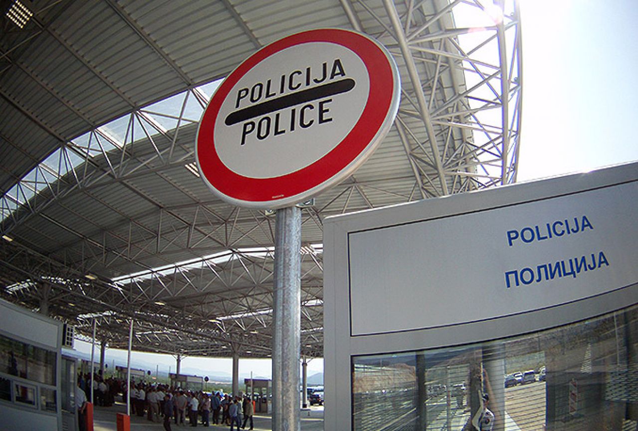 Na granici uhićene četiri osobe, među njima i državljanin Srbije