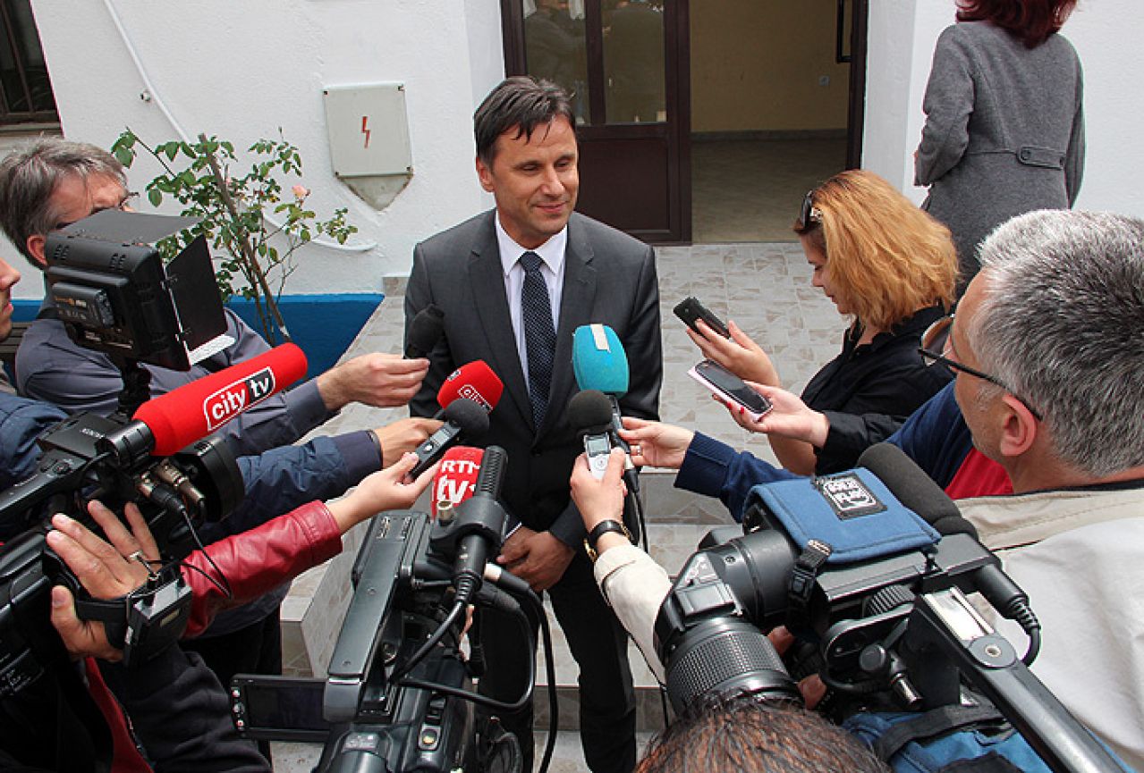 Novalić u Mostaru najavio otvaranje 50.000 radnih mjesta
