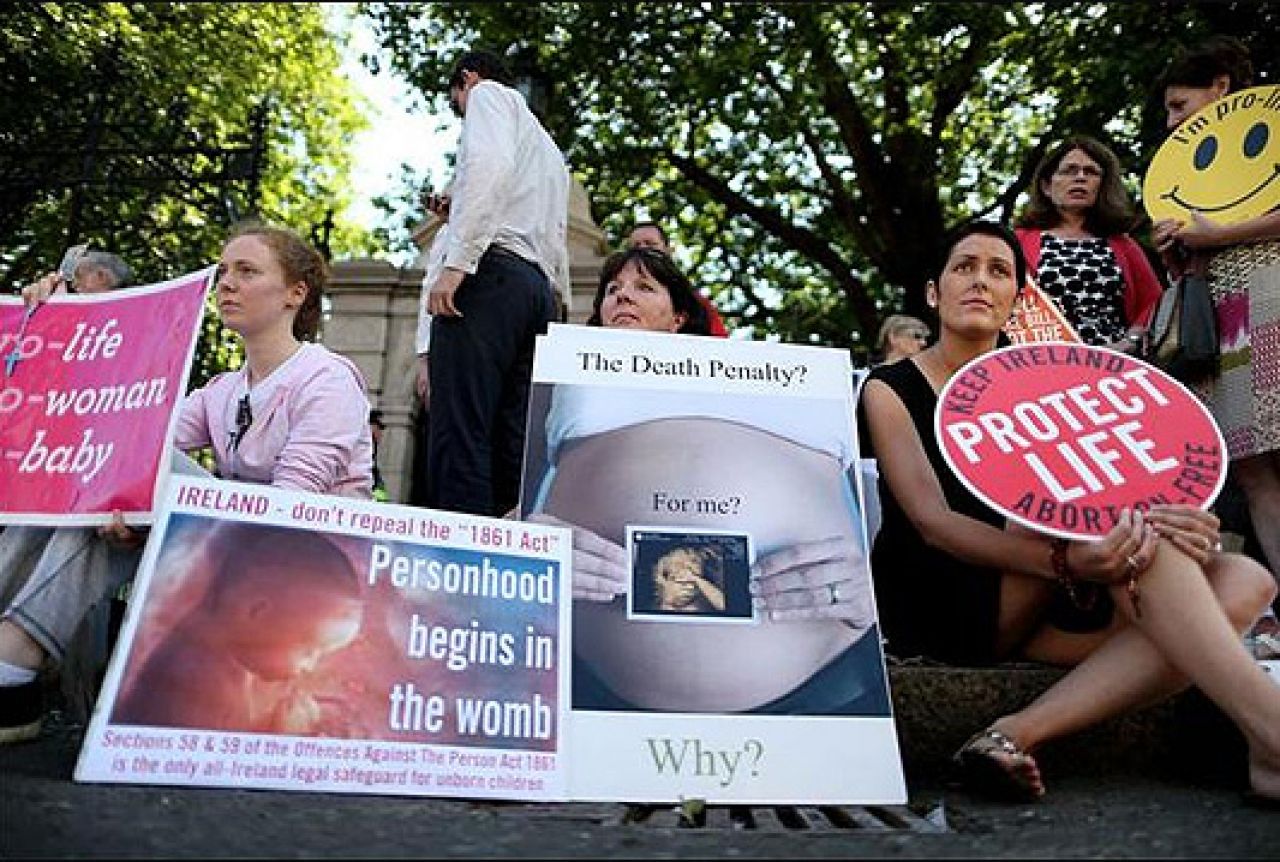 U razvijenim zemljama znatno smanjen broj pobačaja 