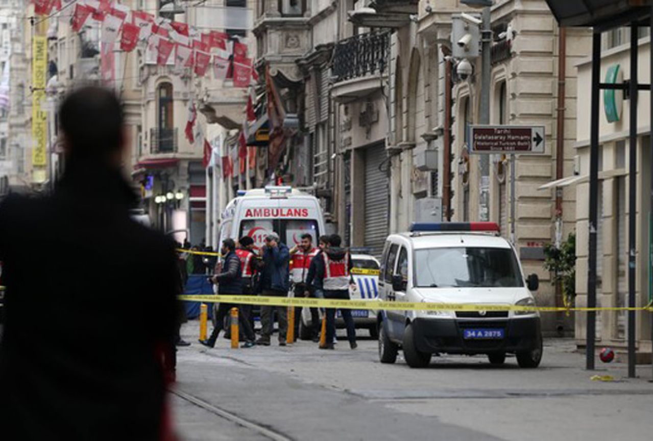 Nova eksplozija u Istanbulu, sumnja se na automobil-bombu