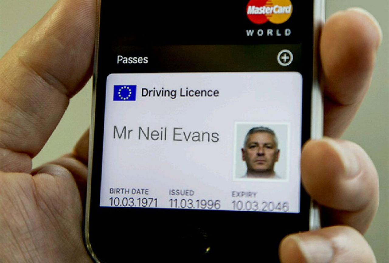 Britanci razvijaju digitalnu vozačku dozvolu