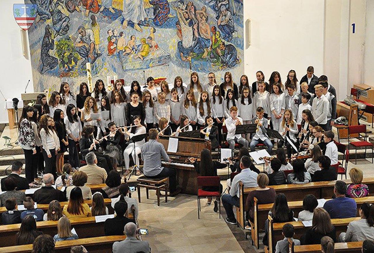 Osnovna glazbena škola Brotnjo održala koncert