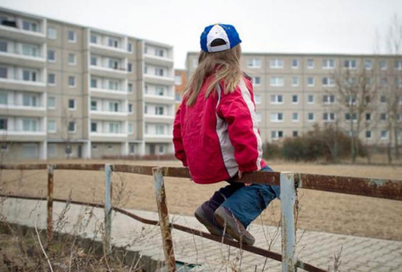 Povećava se broj siromašne djece u Njemačkoj