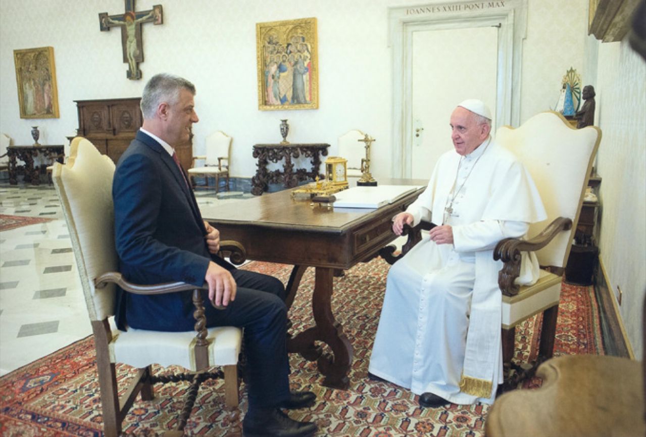 Papa Franjo i Thaçi: Kosovo zemlja tolerancije među narodima