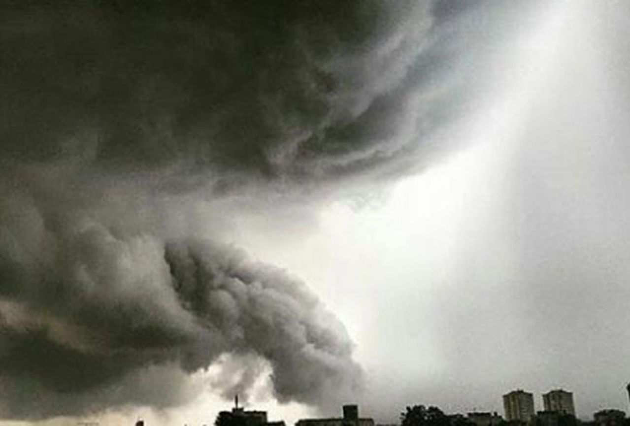 VIDEO | Tornado u Srbiji