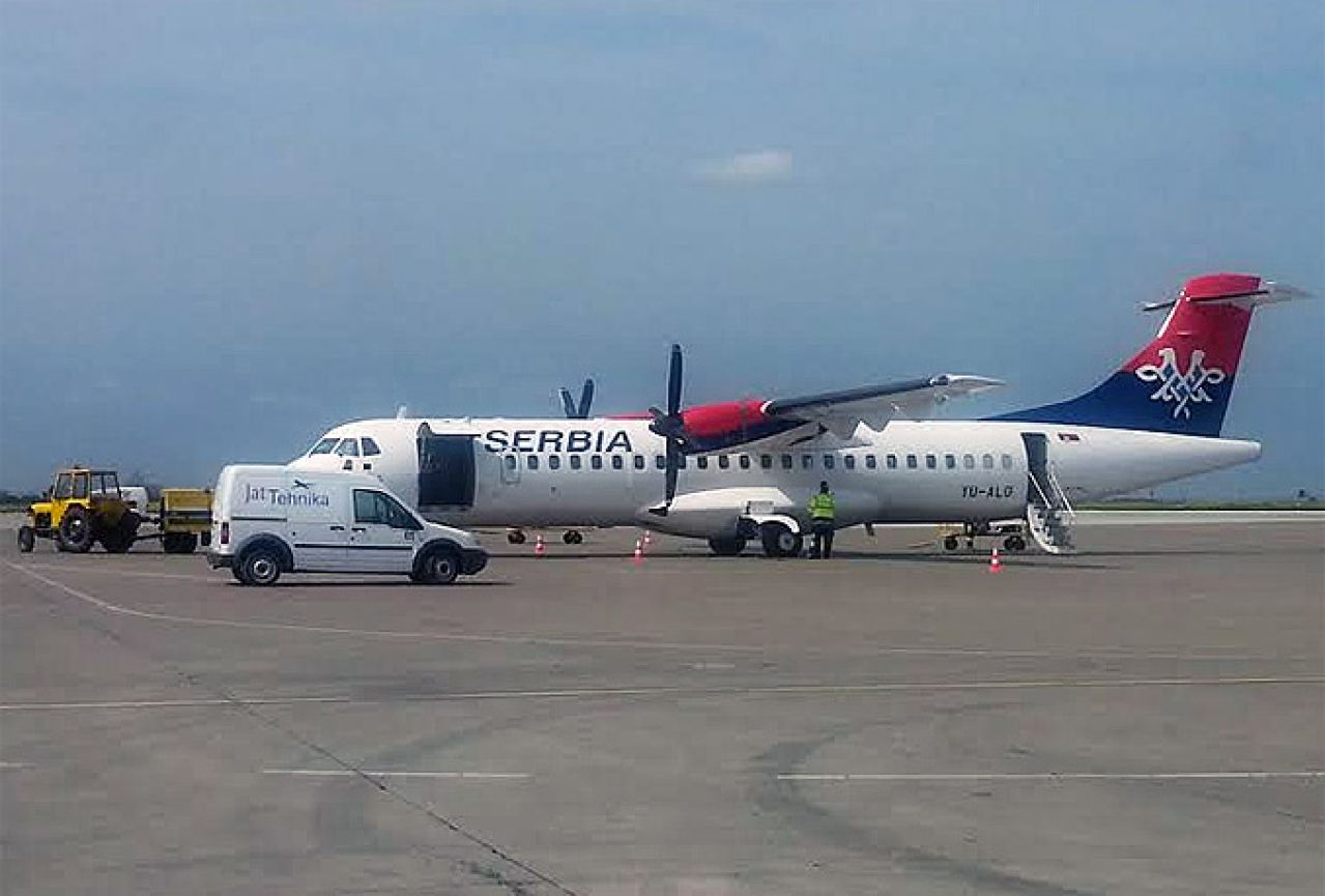 Air Serbia poletjela za New York