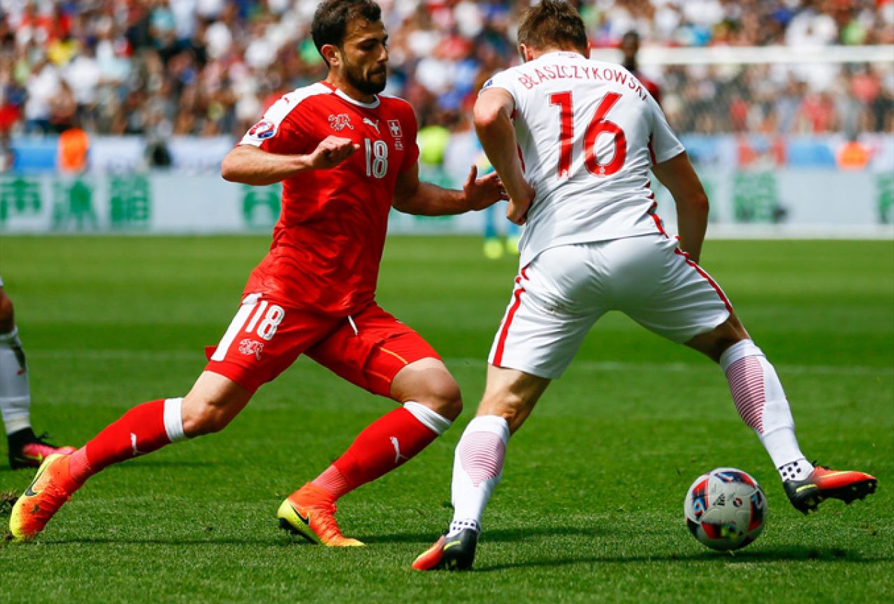 Poljska preko jedanaesteraca došla do četvrtfinala Eura