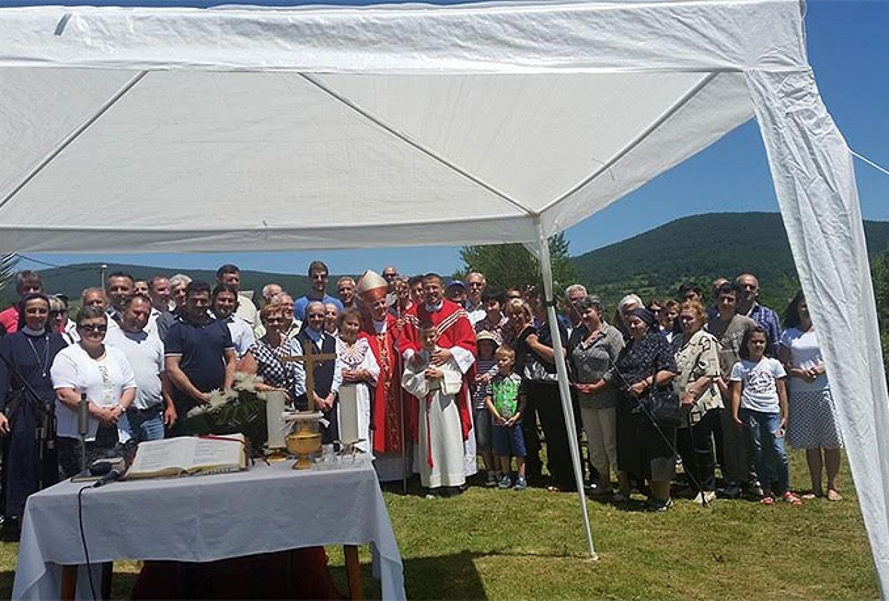 Nakon 75 godina služena misa u  Bosanskom Petrovcu