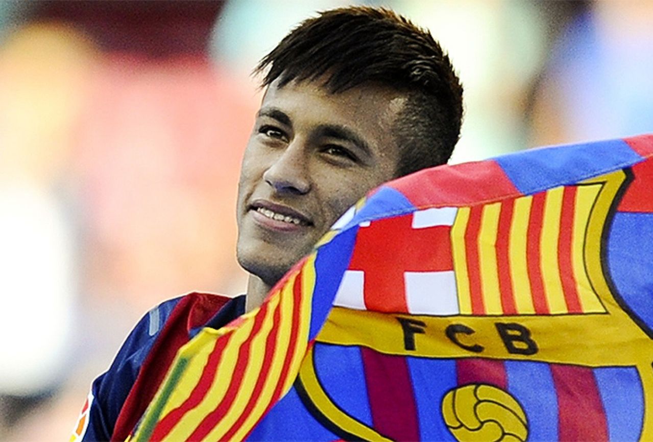 Neymar potpisao novi ugovor s Barcelonom