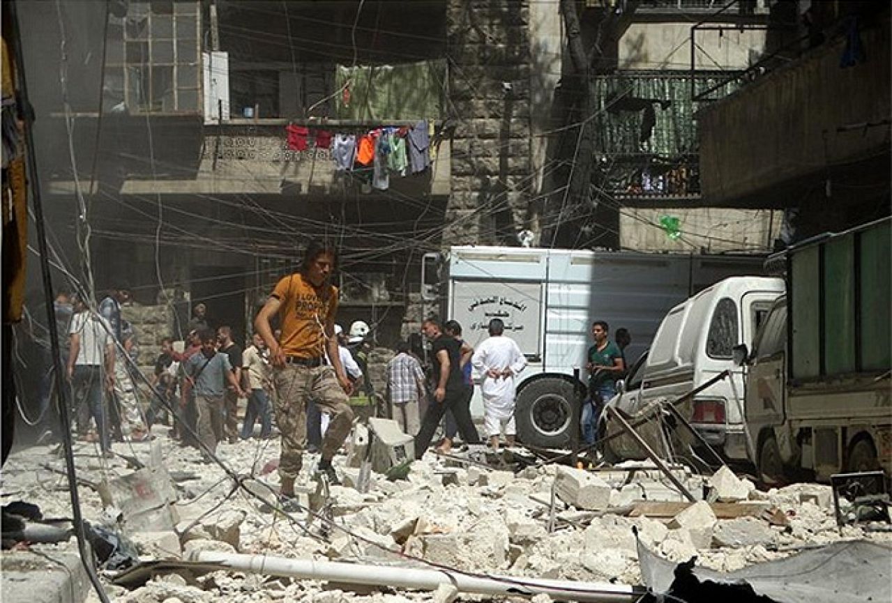 U bombardiranju sirijske vojske ubijena 31 osoba