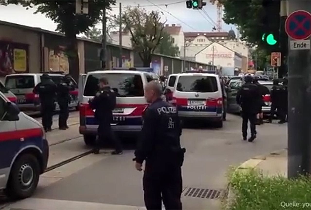 Beč: Preminuo policajac ranjen u okršaju s bh. pljačkašem 