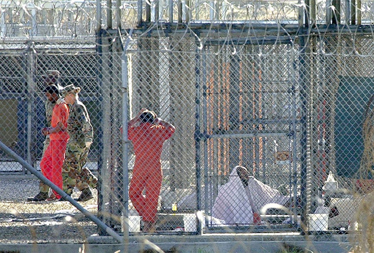SAD prebacile dvojicu zatvorenika iz Guantanama u Srbiju