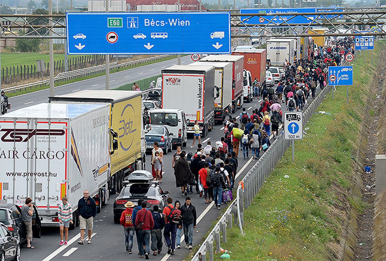 Austrija planira podići ogradu na nekoliko graničnih prijelaza sa Slovenijom