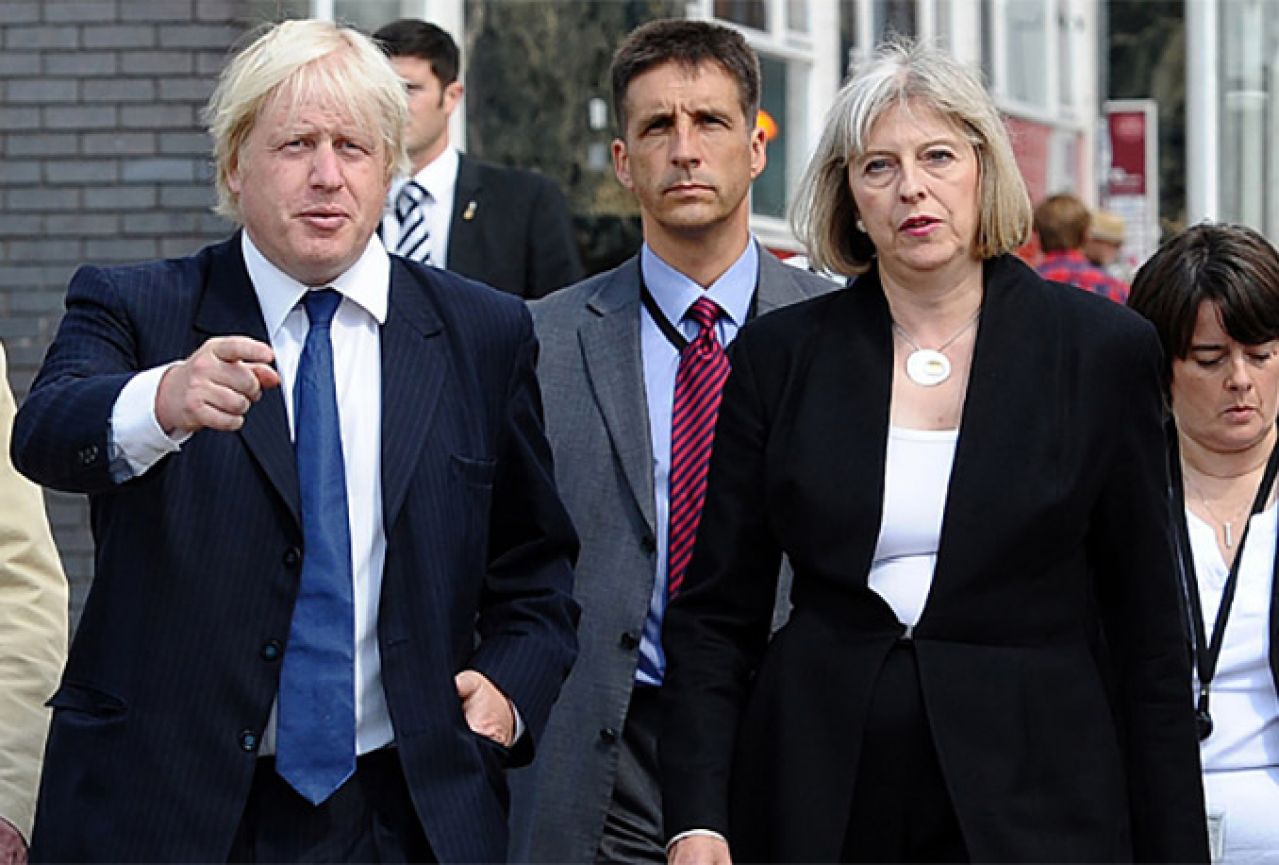 Theresa May za šefa diplomacije postavila Borisa Johnsona