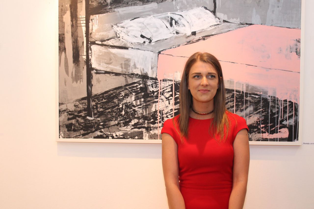 Mostar: Otvorena izložba slika ''Premišljanja'' Ljubušanke Tamare Grbavac