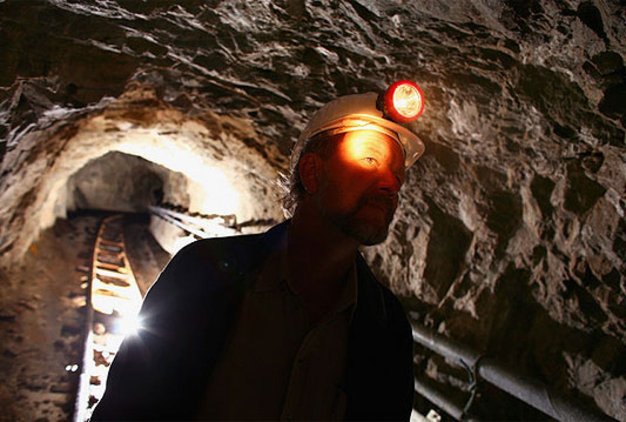 U jami Stranjani teže ozljeđen rudar