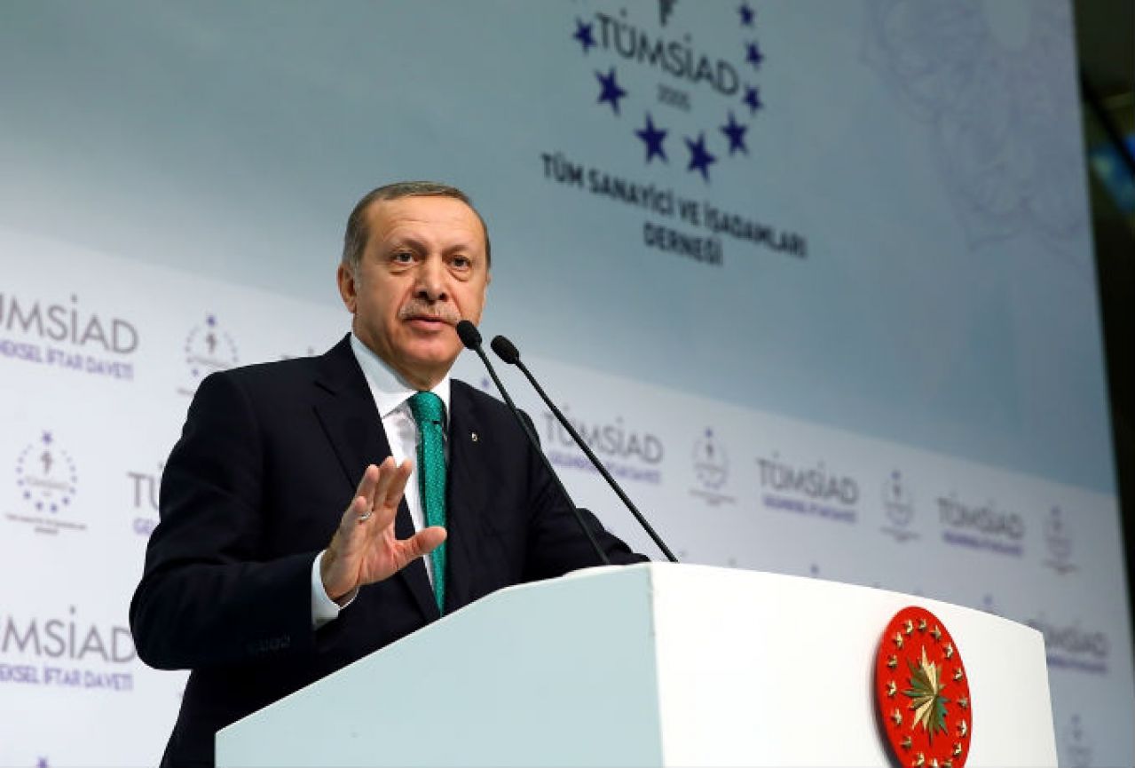 Bošnjačka udruženja predlažu Erdogana za Nobelovu nagradu za mir