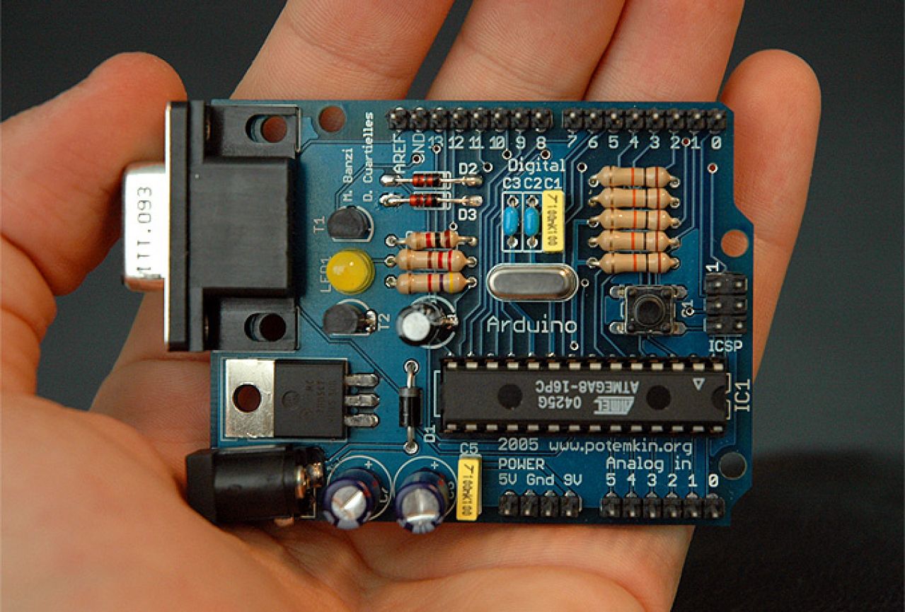 Hercegovački inženjeri u srednjoškolcima žele probuditi zanimanje za Arduino