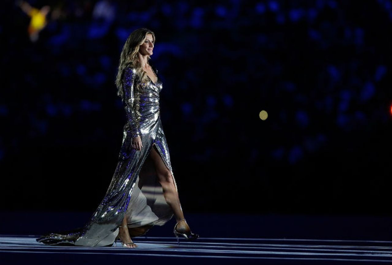 Kad supermodel otvara Olimpijadu: Gisele Bündchen prošetala najdužom pistom