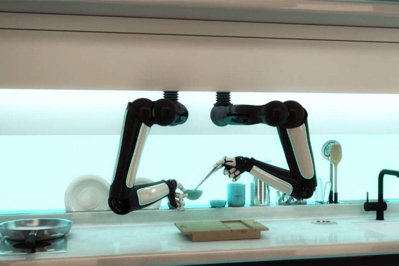 Prva robotizirana kuhinja spremna za kuhanje