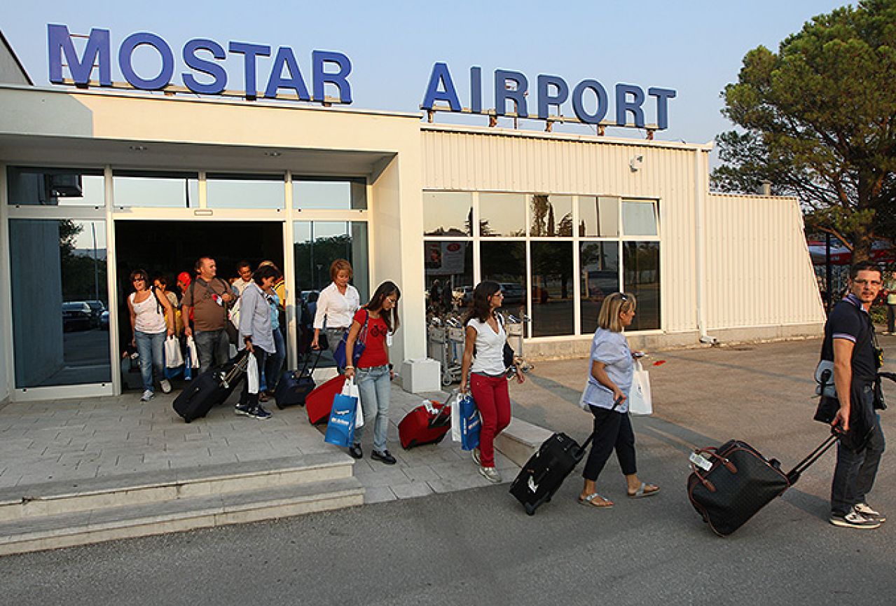 Mostarski aerodrom okrenut vjerskom turizmu