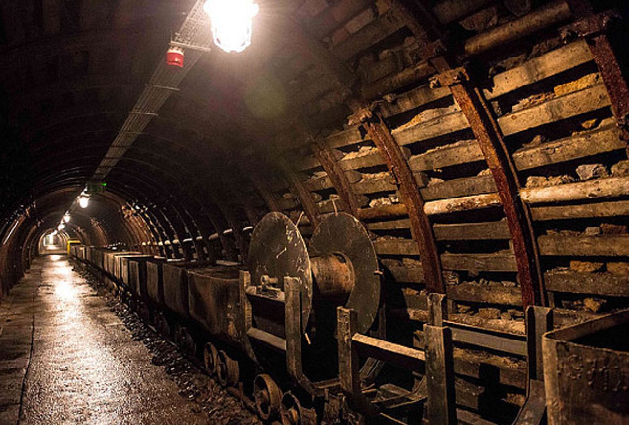 Počelo iskopavanje u potrazi za zakopanim nacističkim vlakom sa zlatom