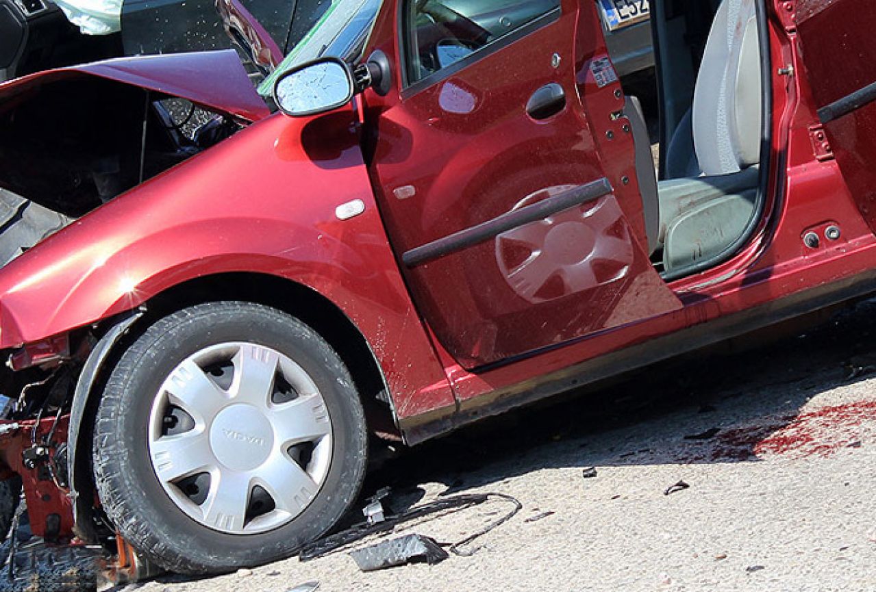 ŽZH: U 14 prometnih nesreća ozlijeđeno 17 osoba