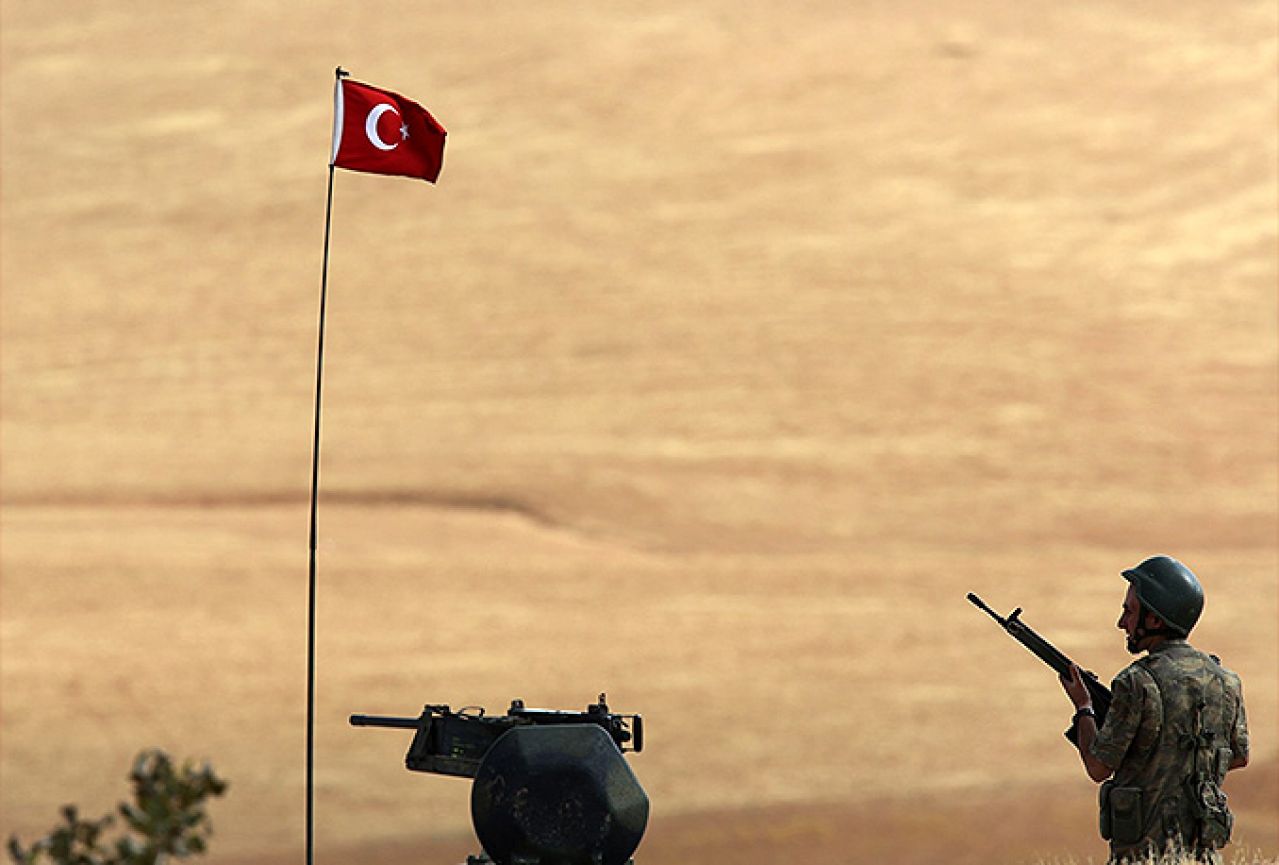 Turske snage i kurdske milicije pristale na prekid vatre 