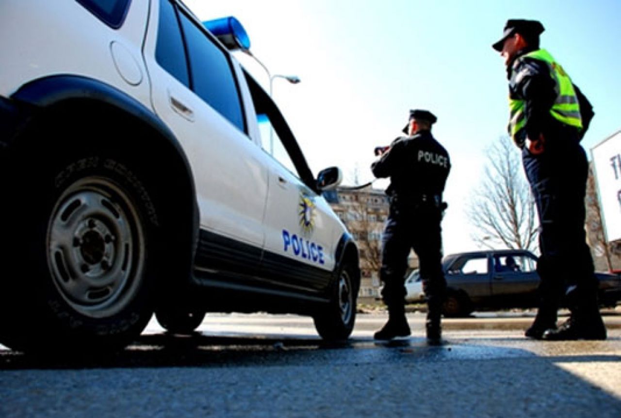 Priština: Policija napravila obruč oko kosovske Skupštine