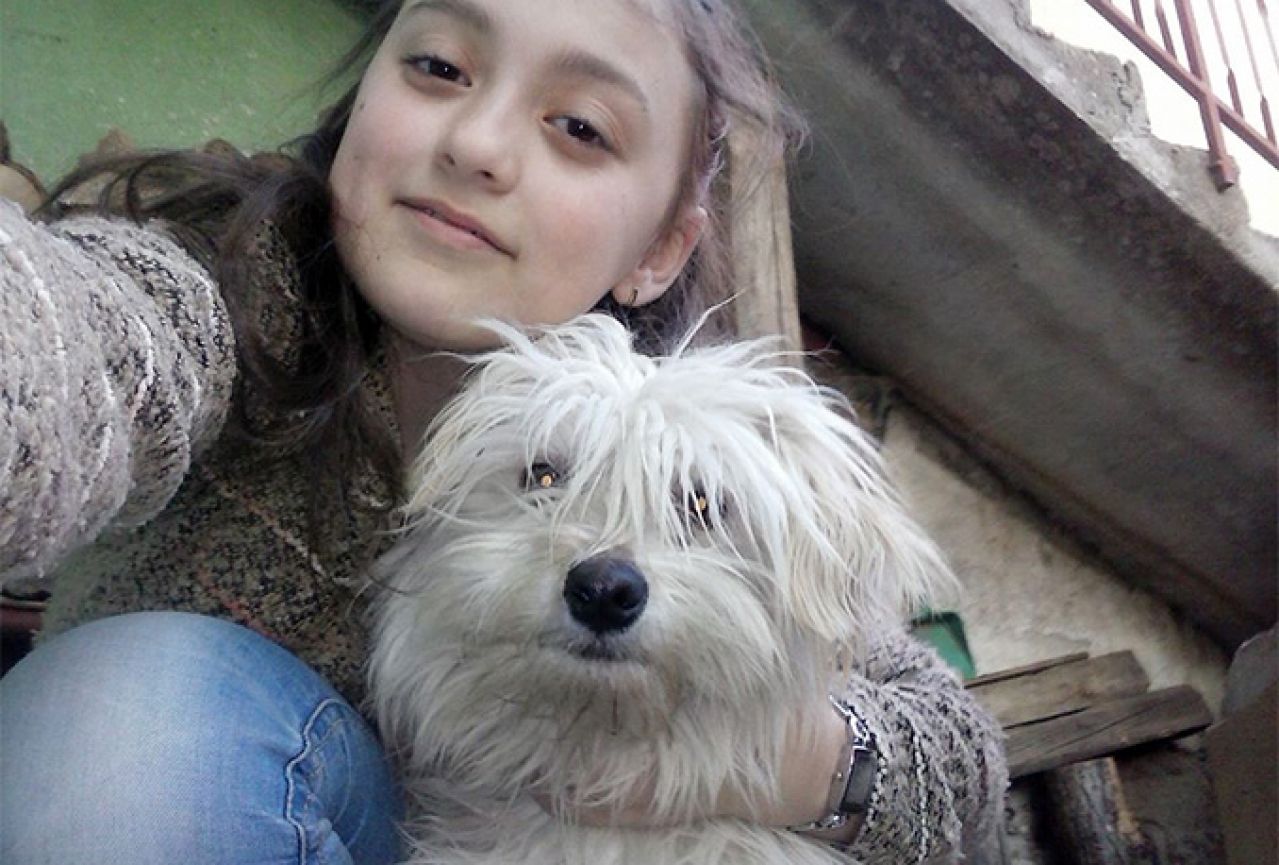 Bojana ima 12 godina i savršen hobi - spašavanje životinja